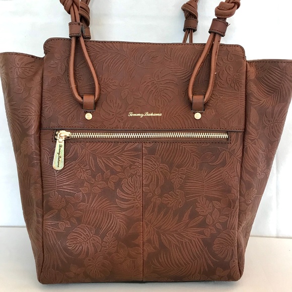 Tommy Bahama Handbags - NWT Tommy Bahama Marrakech Leather Tote Bag